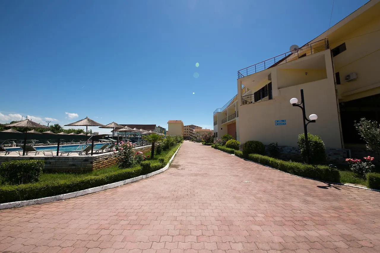 Kolaveri Resort Golem 3*, Golem (Tirana) Albania