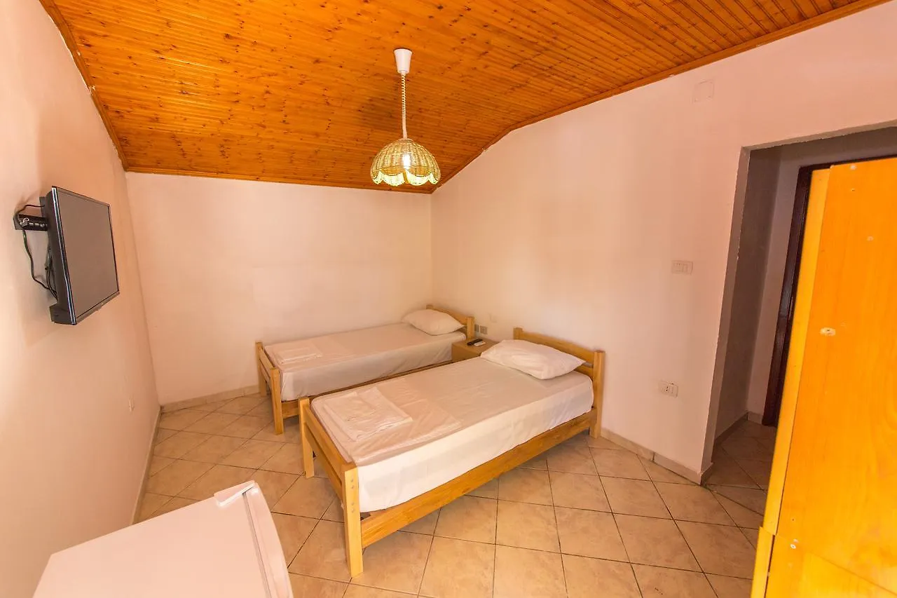 Kolaveri Resort Golem 3*, Golem (Tirana)