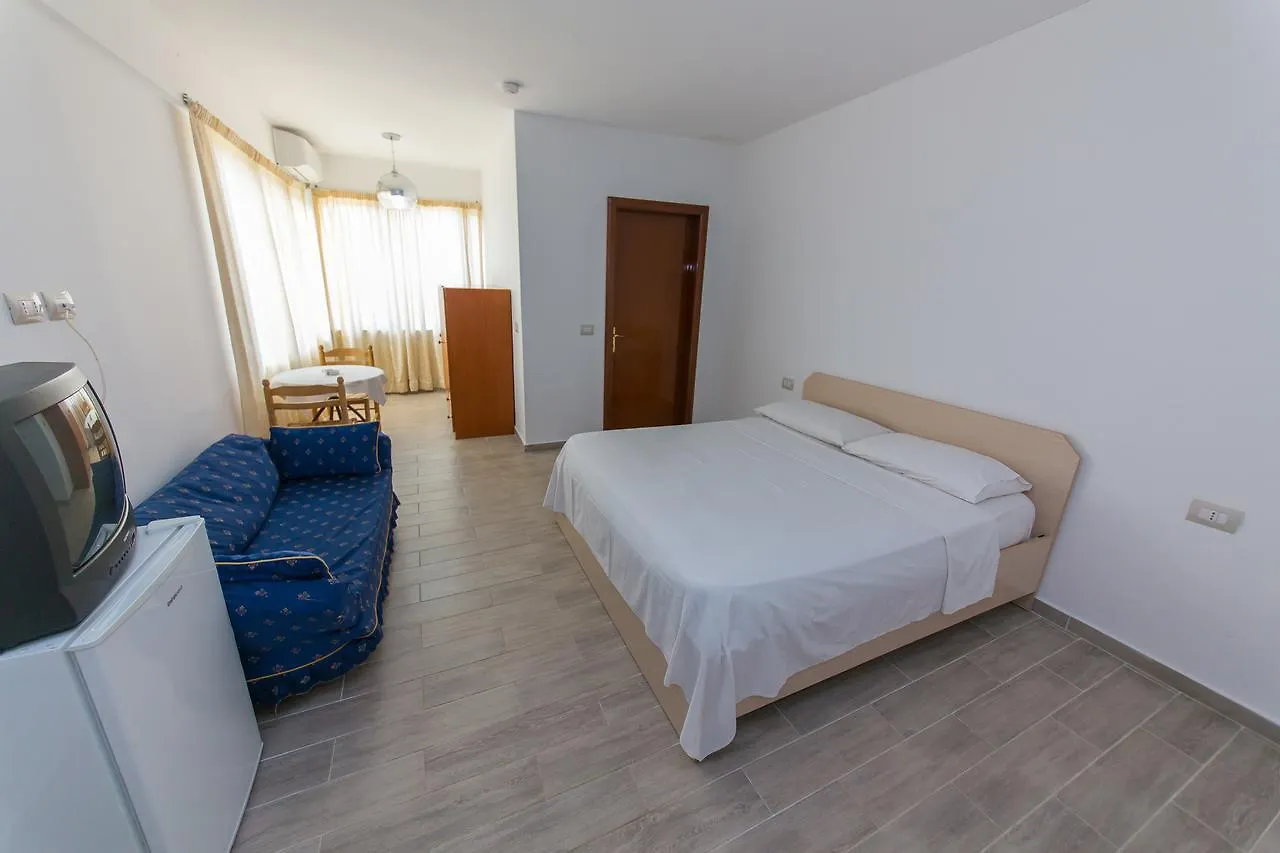 Kolaveri Resort Голем 3*,  Албания