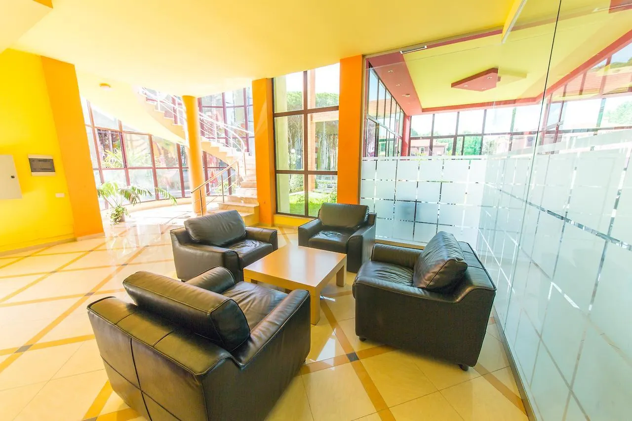 Kolaveri Resort Голем 3*,  Албания